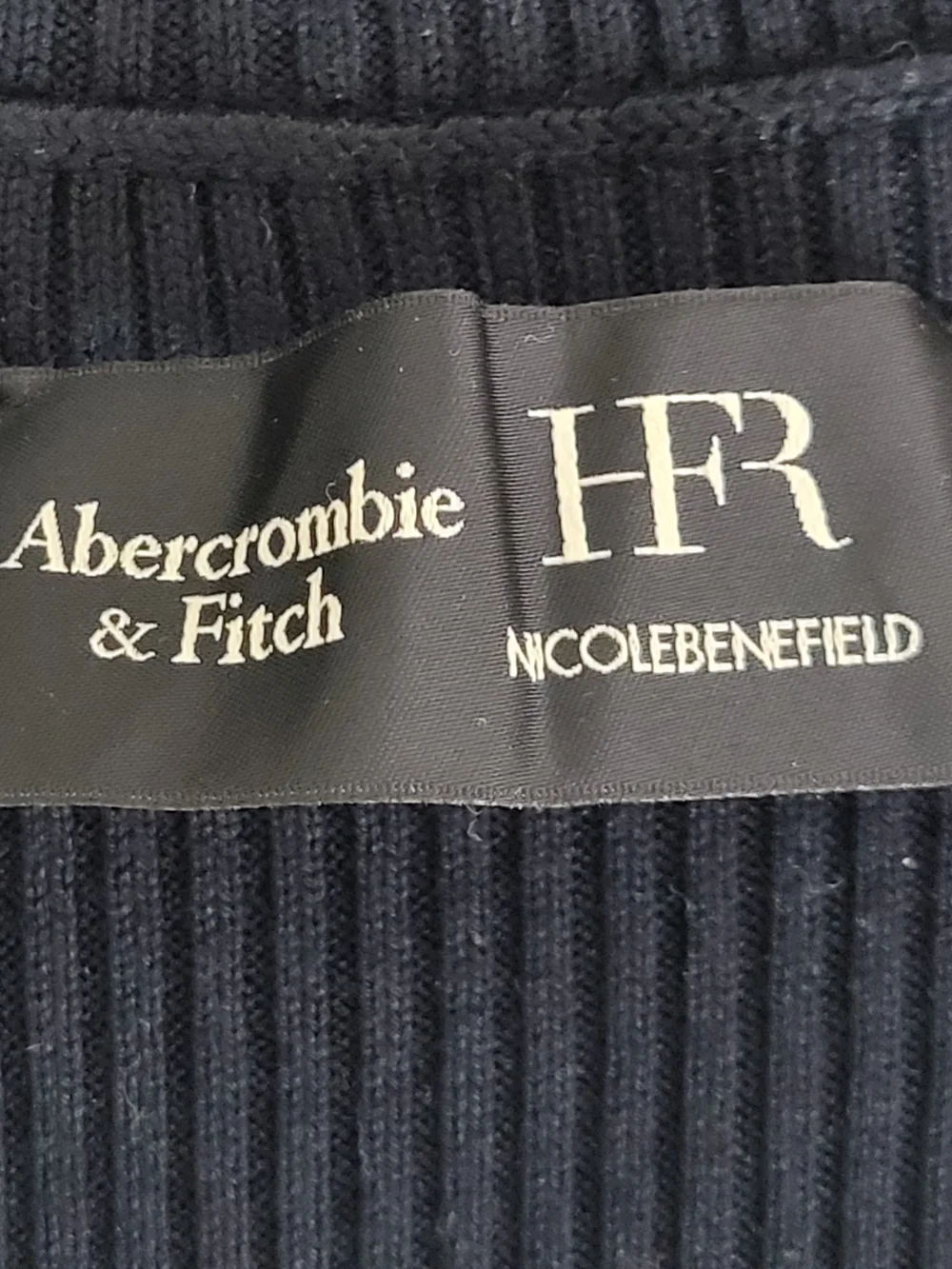 Abercrombie & Fitch Black Women Long-Sleeve Button-Accent Maxi Dress